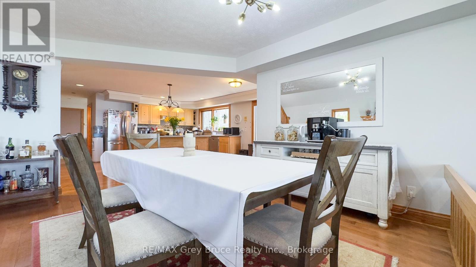 128 Thornridge Road, Meaford, ON - Indoor Photo Showing Dining Room