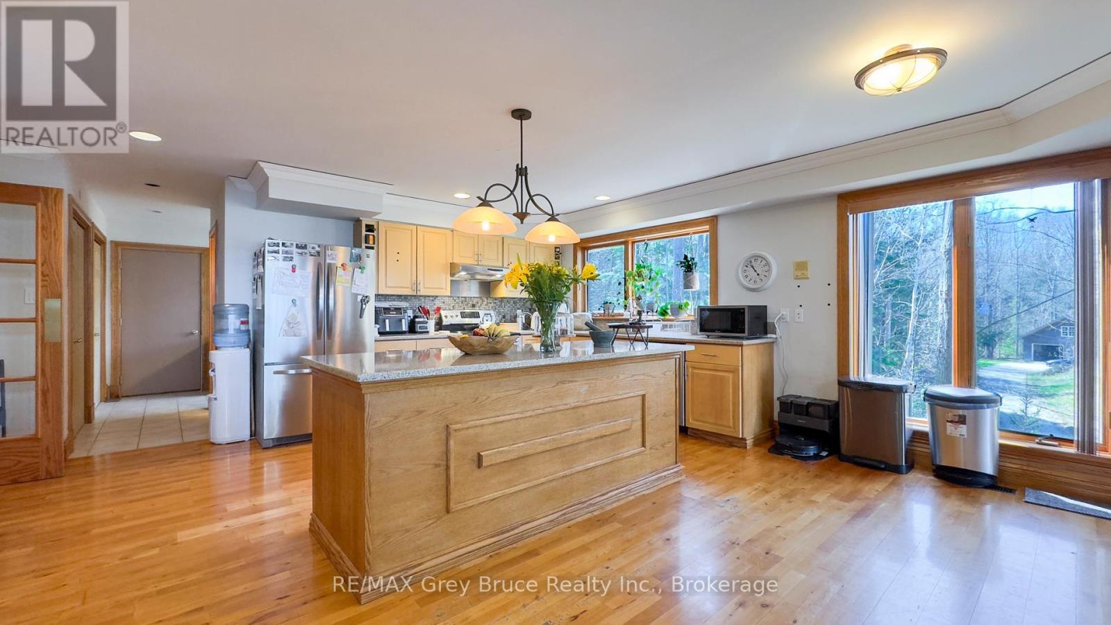 128 Thornridge Road, Meaford, ON - Indoor Photo Showing Kitchen