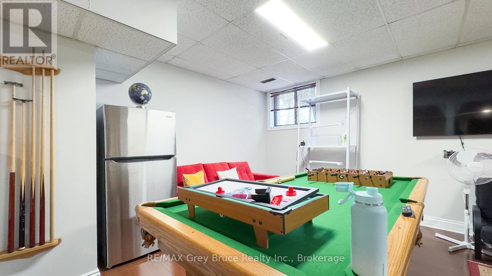 128 Thornridge Road, Meaford, ON - Indoor