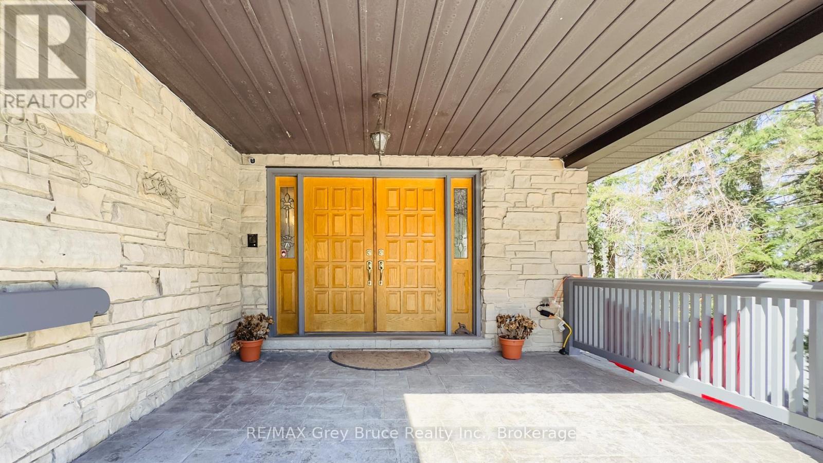 128 Thornridge Road, Meaford, ON - Outdoor With Exterior