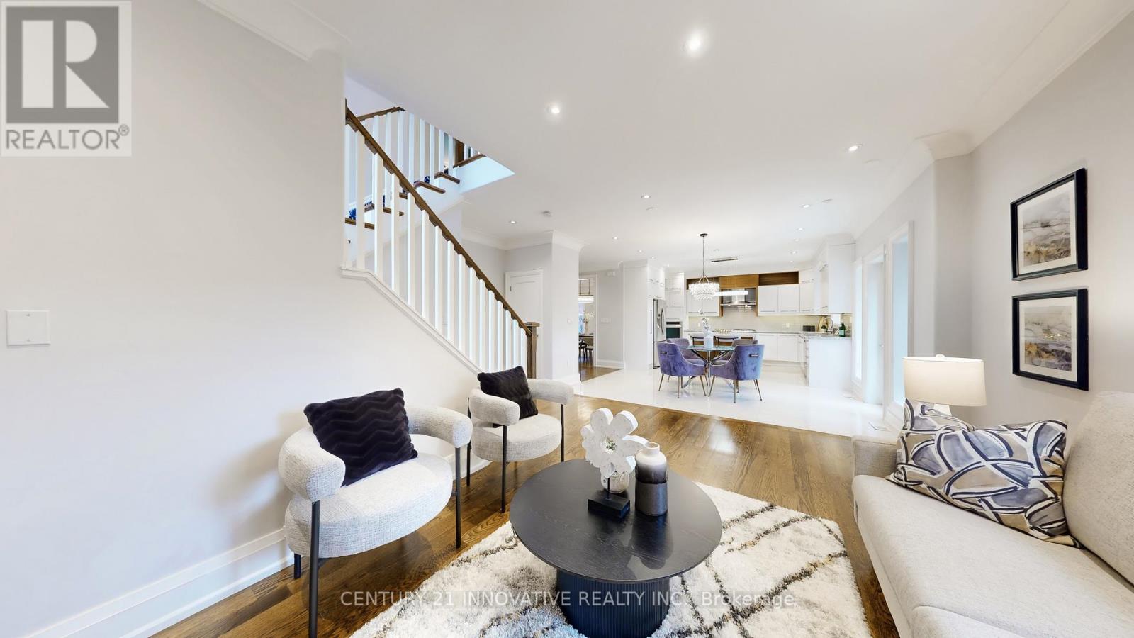 1 Dustan Crescent, Toronto, ON - Indoor Photo Showing Living Room