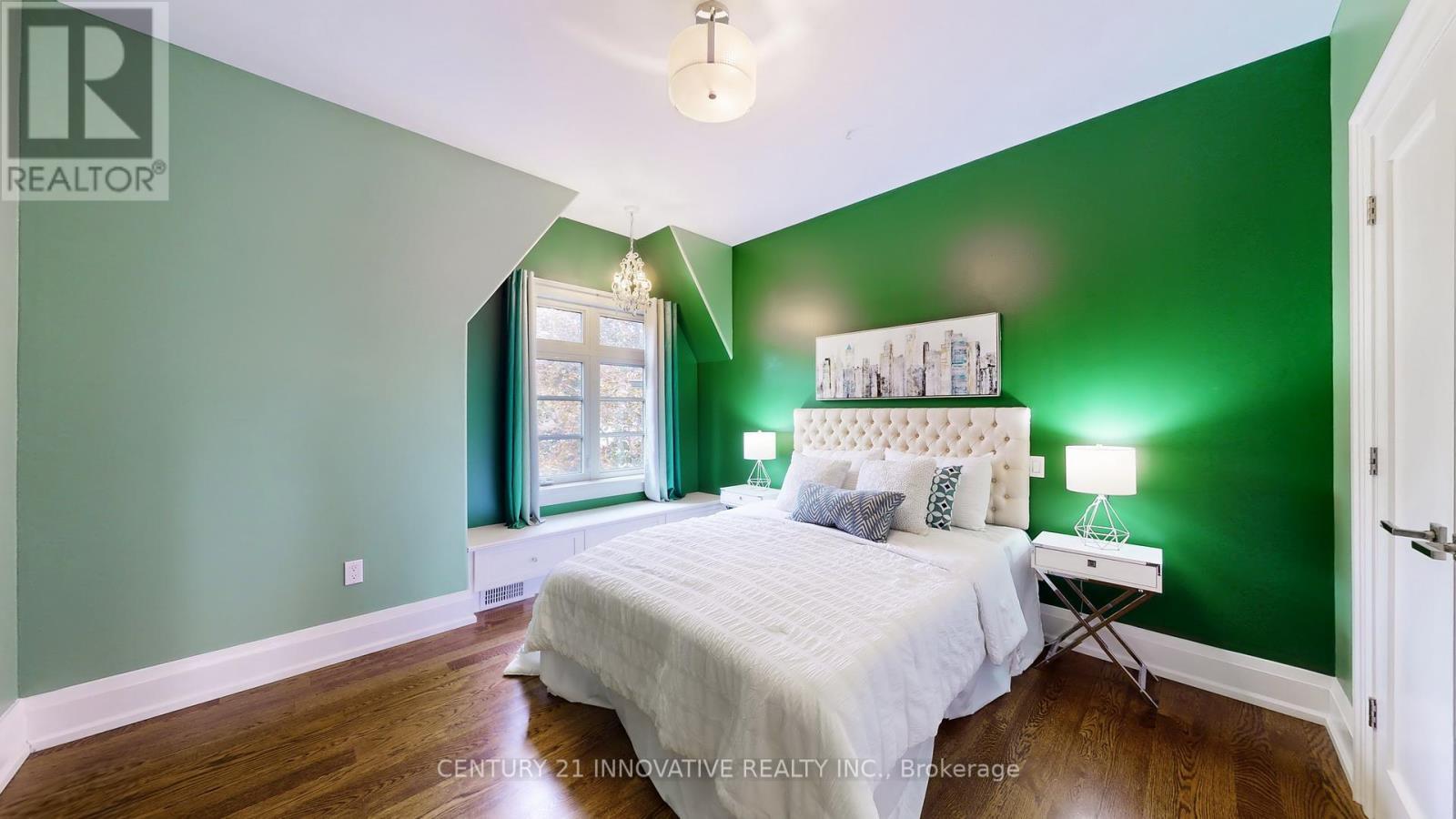 1 Dustan Crescent, Toronto, ON - Indoor Photo Showing Bedroom