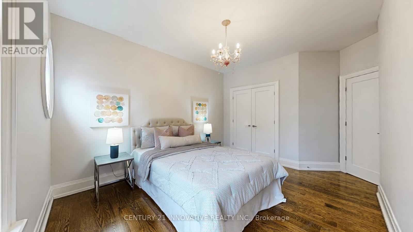 1 Dustan Crescent, Toronto, ON - Indoor Photo Showing Bedroom