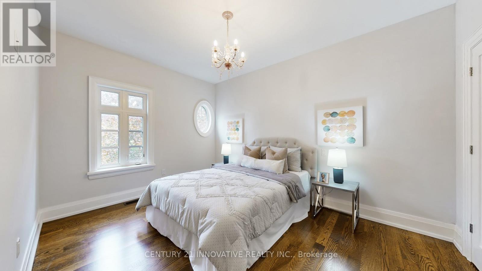 1 Dustan Crescent, Toronto, ON - Indoor Photo Showing Bedroom