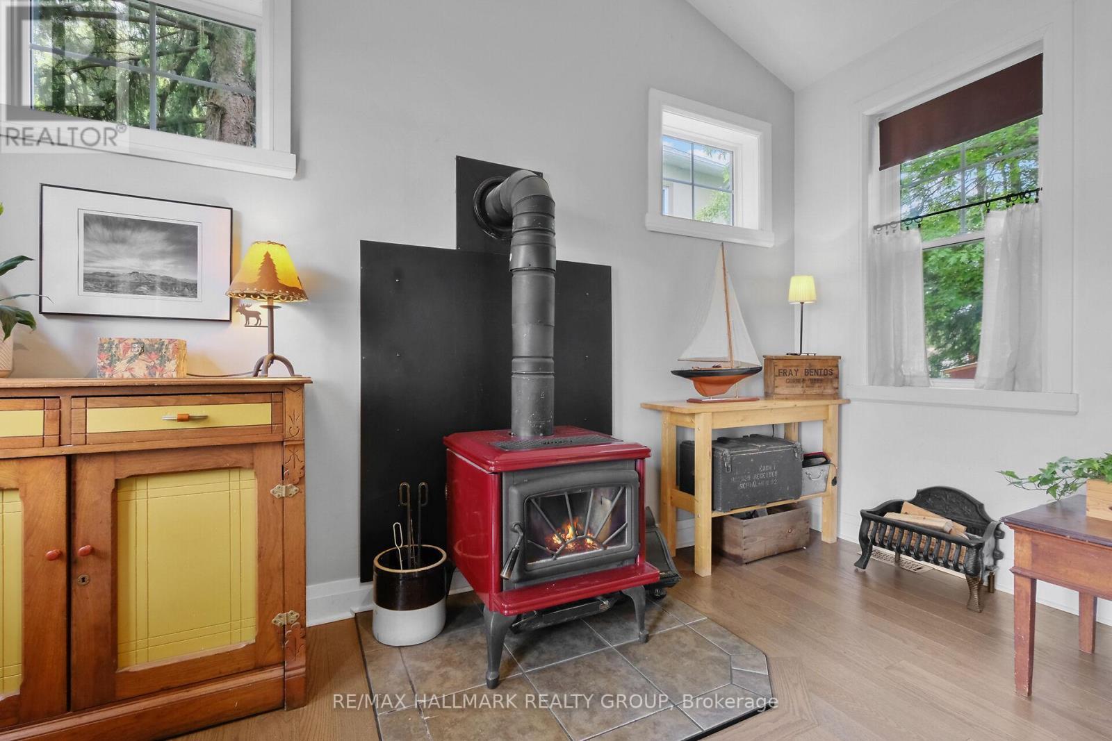 500 Bayview Drive, Ottawa, ON - Indoor With Fireplace