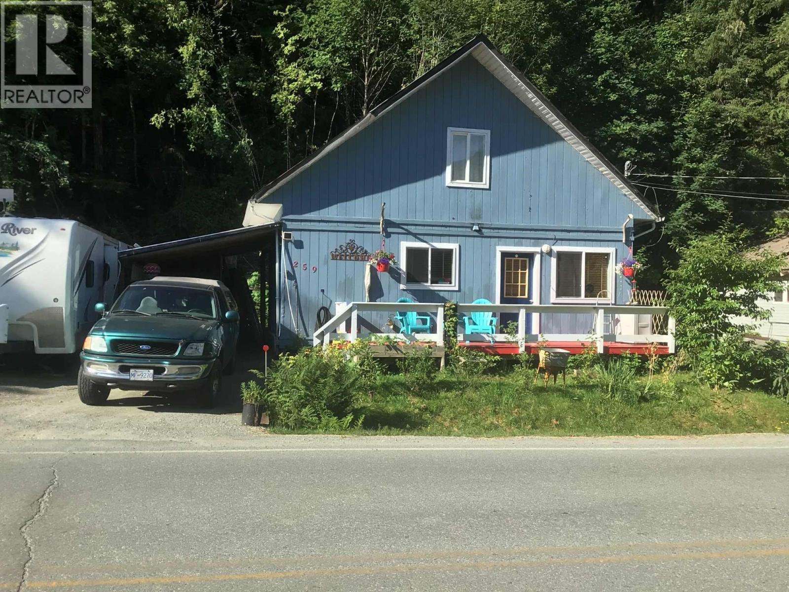 259 20 Mackenzie Highway, Hagensborg, BC - Outdoor