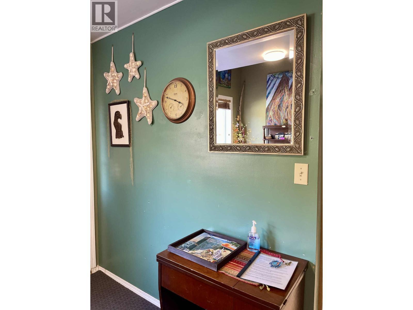 259 20 Mackenzie Highway, Hagensborg, BC - Indoor Photo Showing Other Room