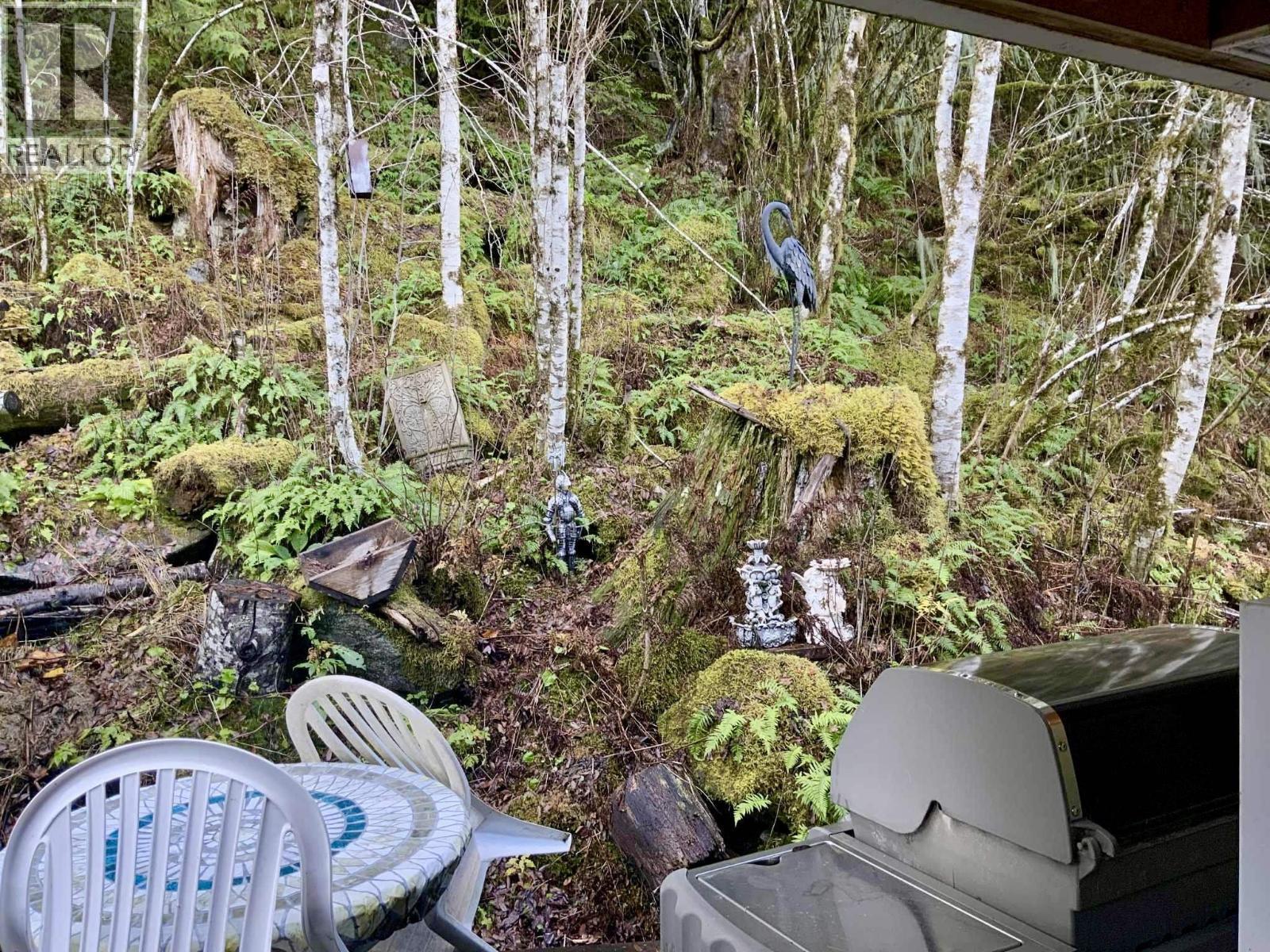 259 20 Mackenzie Highway, Hagensborg, BC - Outdoor