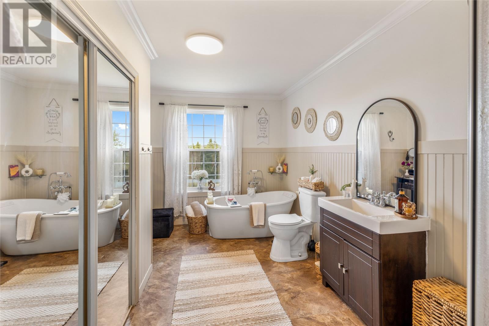 22-24 Kingmans Cove Road, Fermeuse, NL - Indoor Photo Showing Bathroom