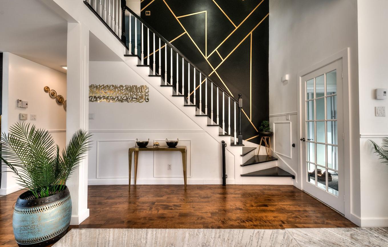 Escalier - 18 Place De Fontenay, Sainte-Julie, QC - Indoor Photo Showing Other Room