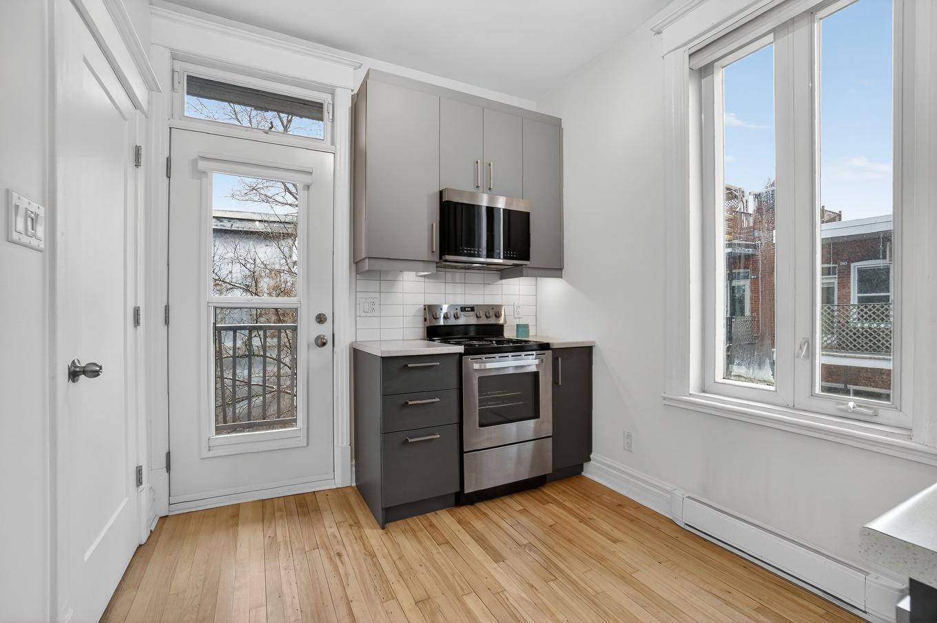 Kitchen - 5017 Rue Fabre, Montréal (Le Plateau-Mont-Royal), QC - Indoor Photo Showing Kitchen