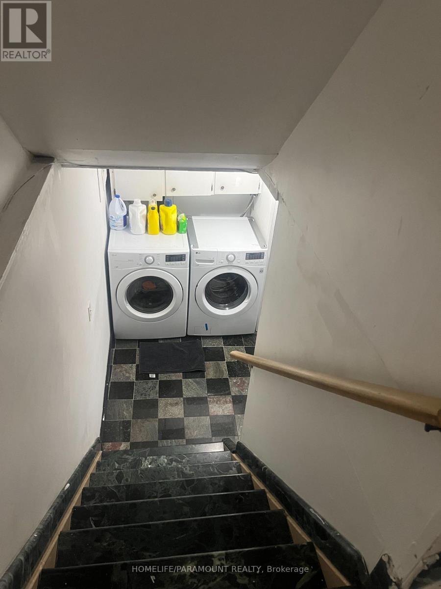 2Nd Floor - 14 Mcgraw Avenue, Brampton, ON - Indoor Photo Showing Other Room