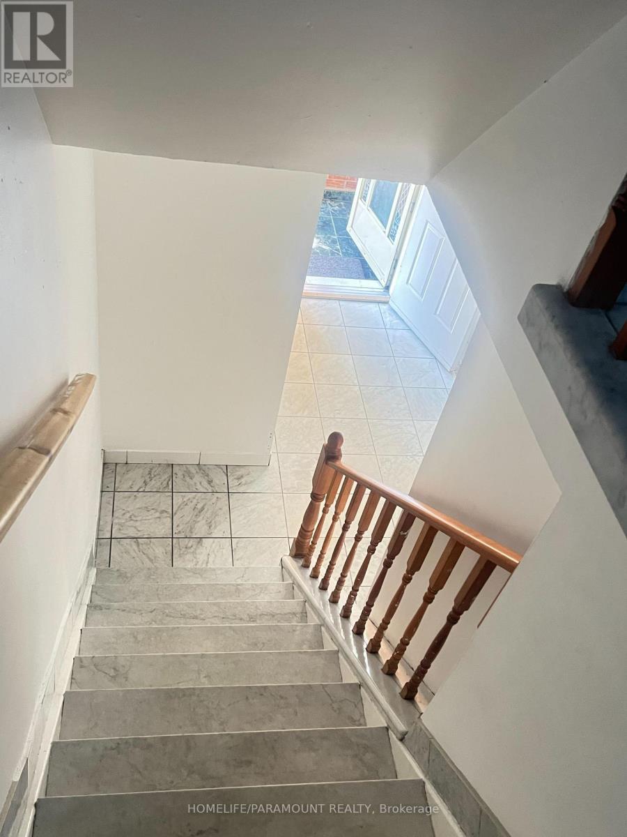 2Nd Floor - 14 Mcgraw Avenue, Brampton, ON - Indoor Photo Showing Other Room