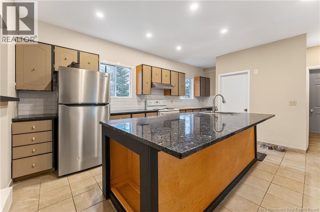 36 Queensway Way, St. Stephen, NB - Indoor Photo Showing Kitchen