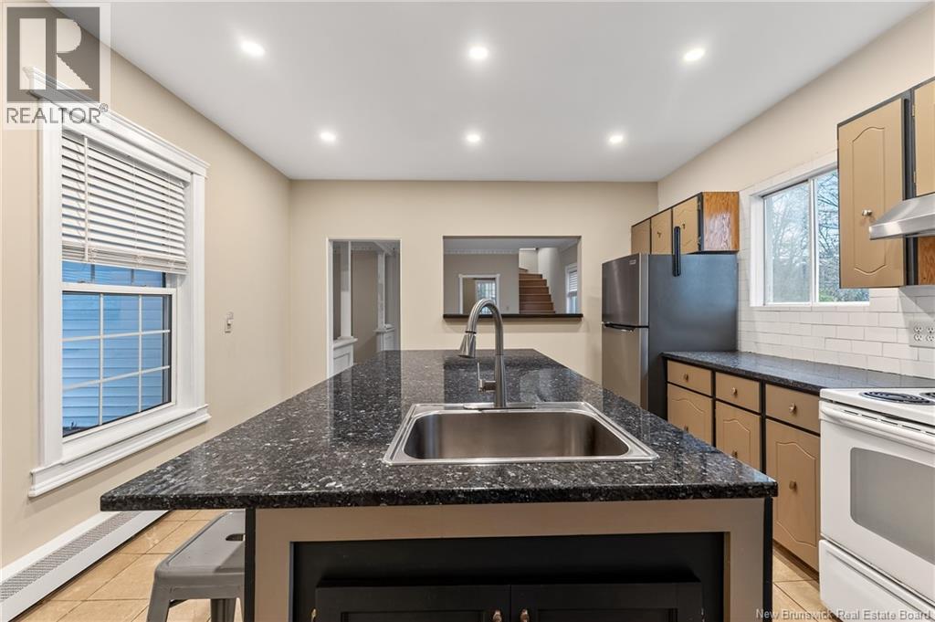 36 Queensway Way, St. Stephen, NB - Indoor Photo Showing Kitchen