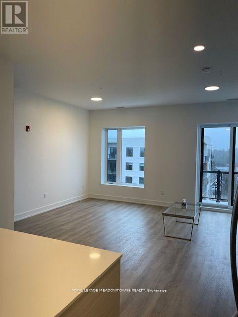 Ph1 - 19B West Street N, Kawartha Lakes, ON - Indoor