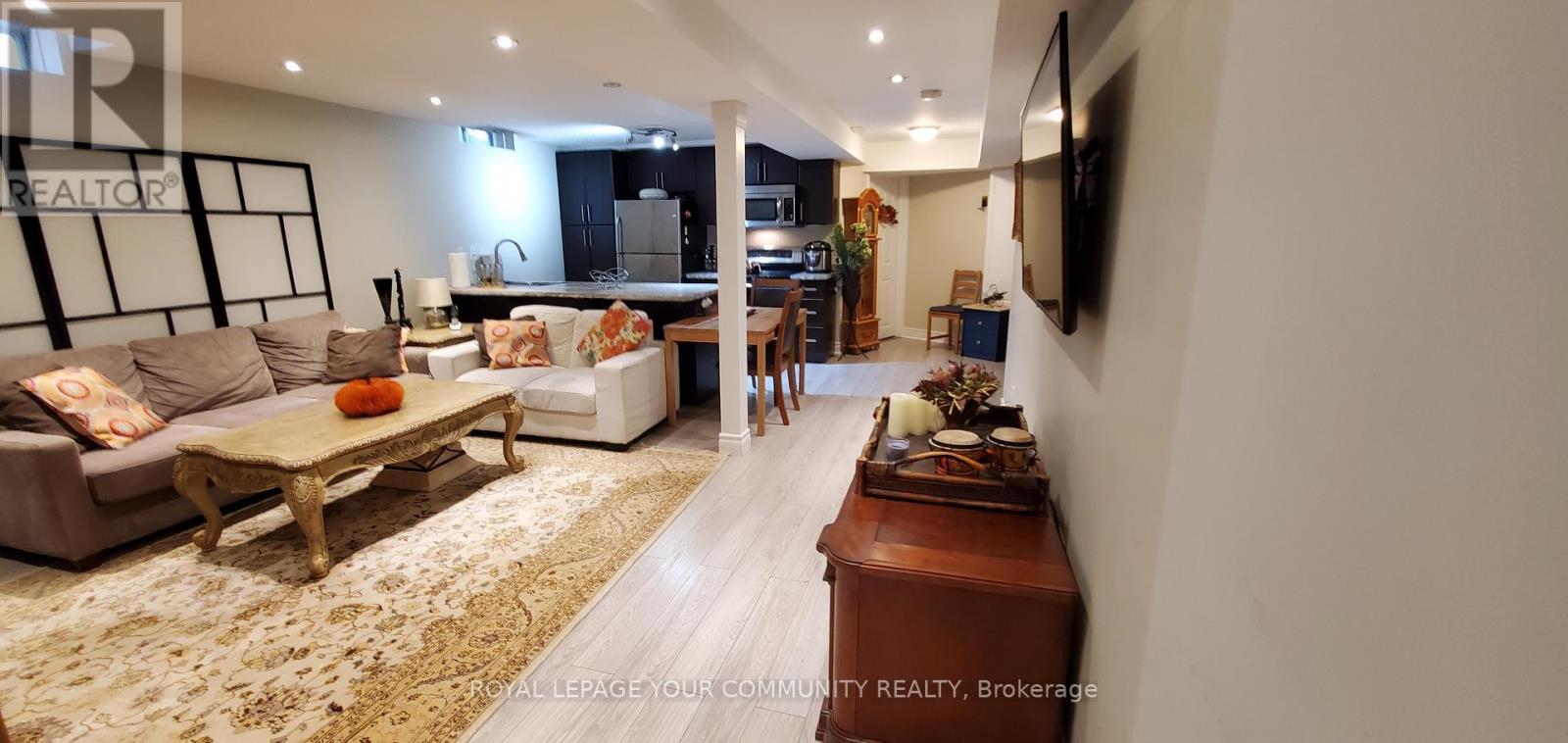 Basement - 61 Nightstar Drive, Richmond Hill, ON - Indoor Photo Showing Living Room