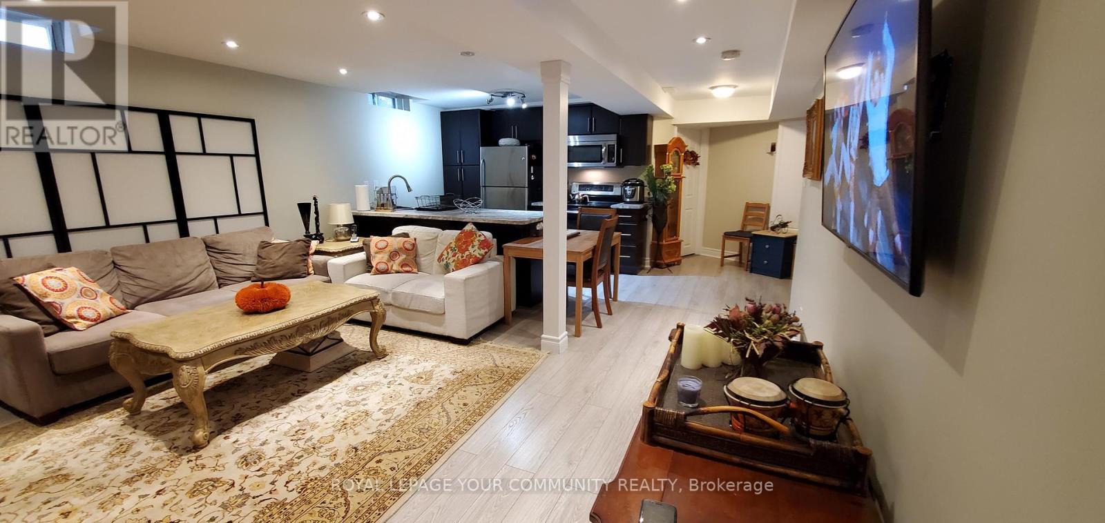Basement - 61 Nightstar Drive, Richmond Hill, ON - Indoor Photo Showing Living Room
