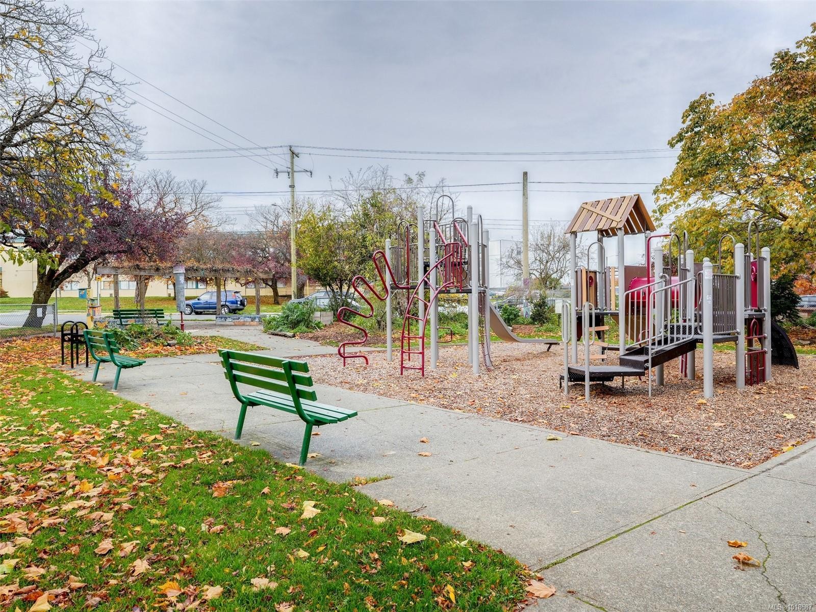 405-2529 Wark St, Victoria, BC - Outdoor