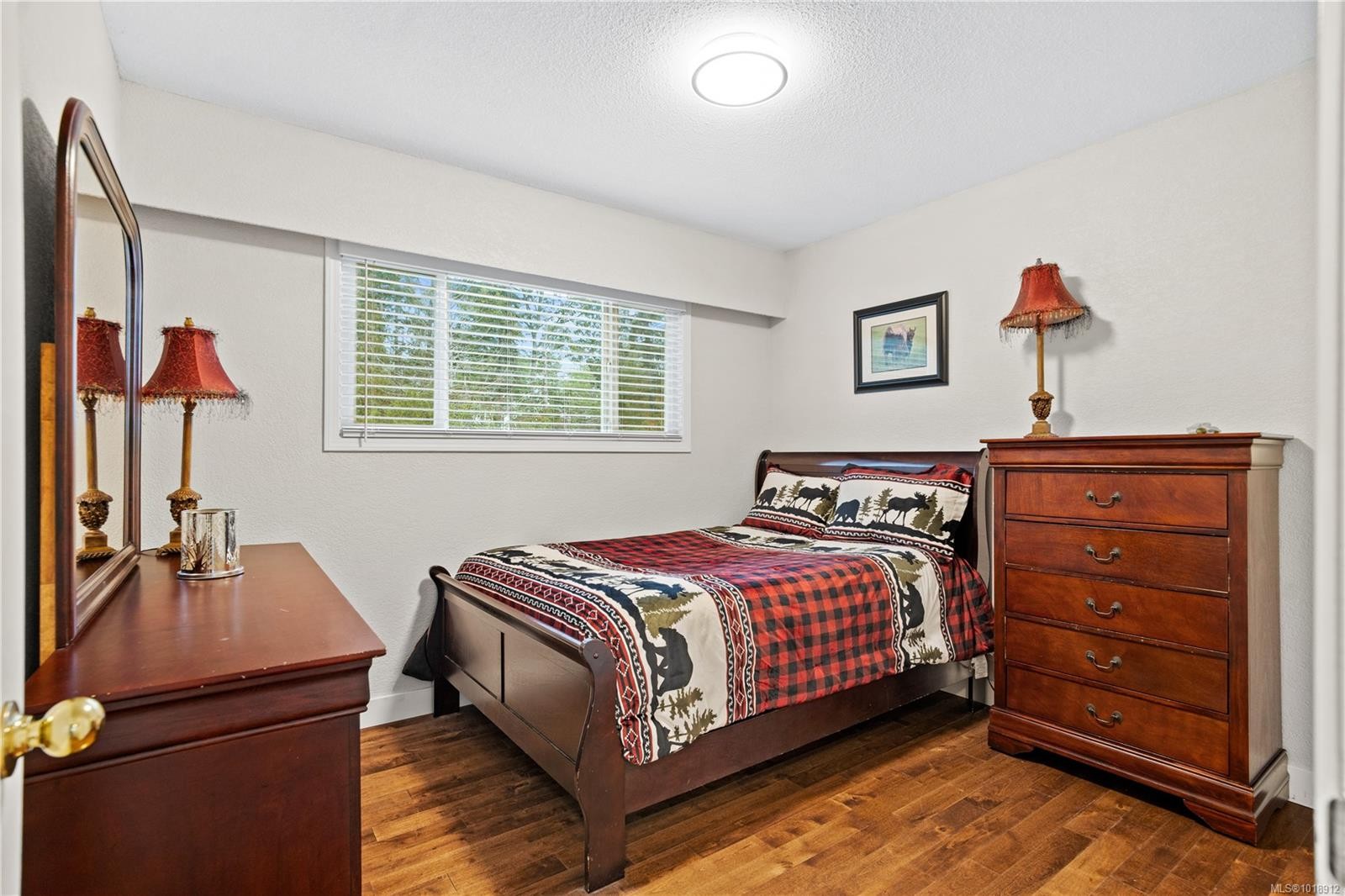 7554 Superior Rd, Lantzville, BC