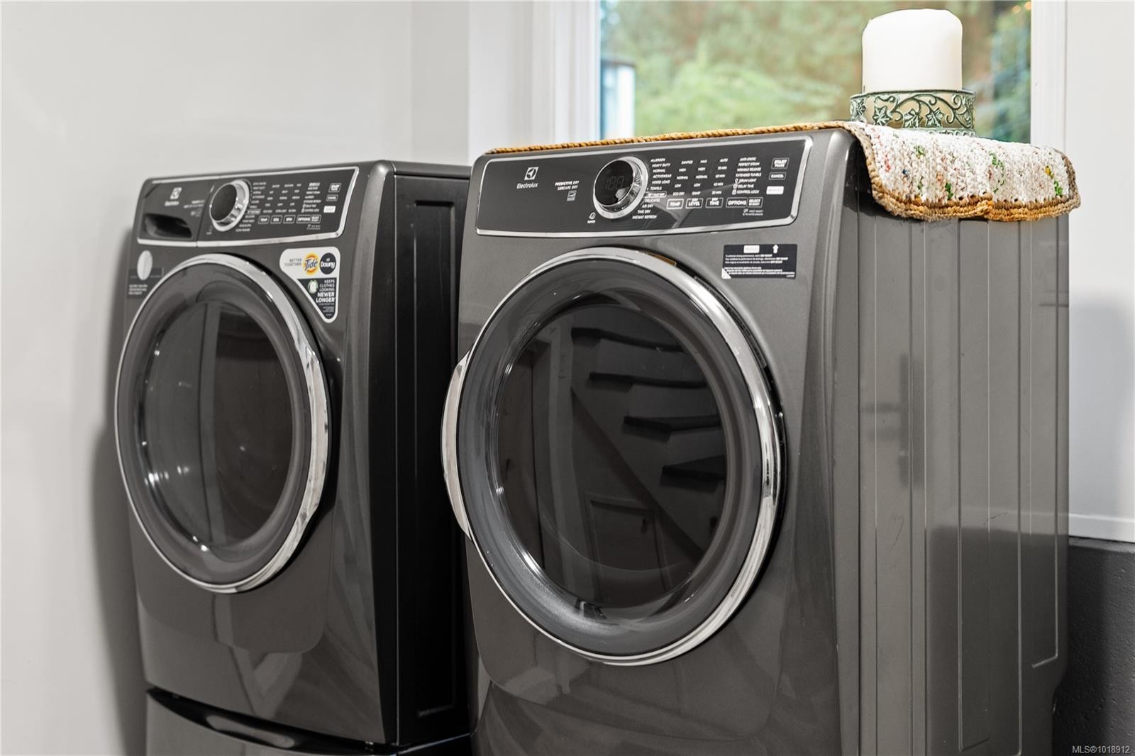 7554 Superior Rd, Lantzville, BC