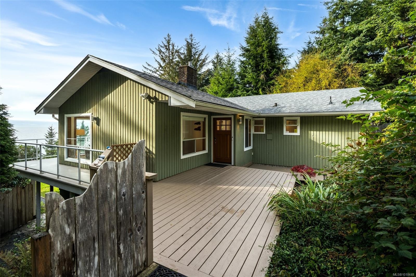 2594 Seaside Dr, Sooke, BC