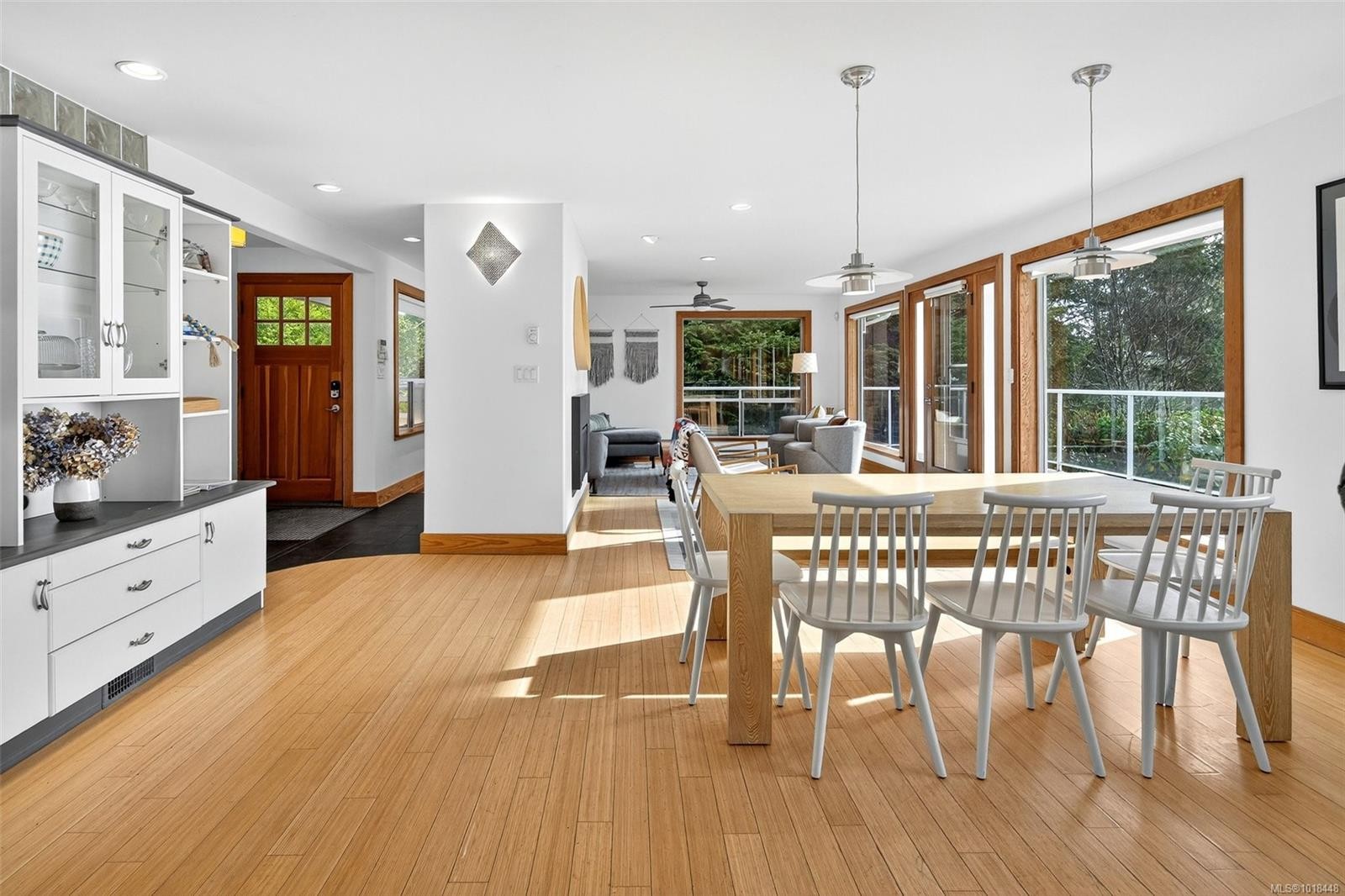 2594 Seaside Dr, Sooke, BC