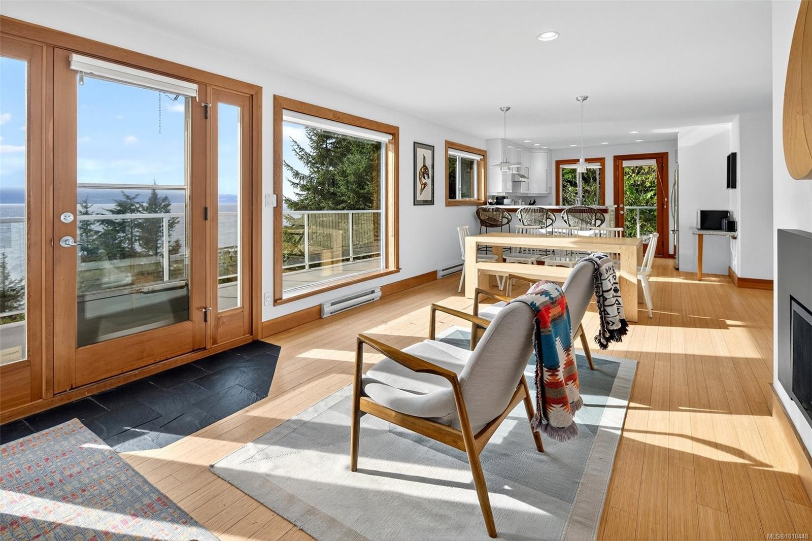 2594 Seaside Dr, Sooke, BC