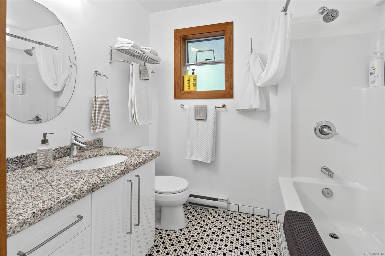 2594 Seaside Dr, Sooke, BC