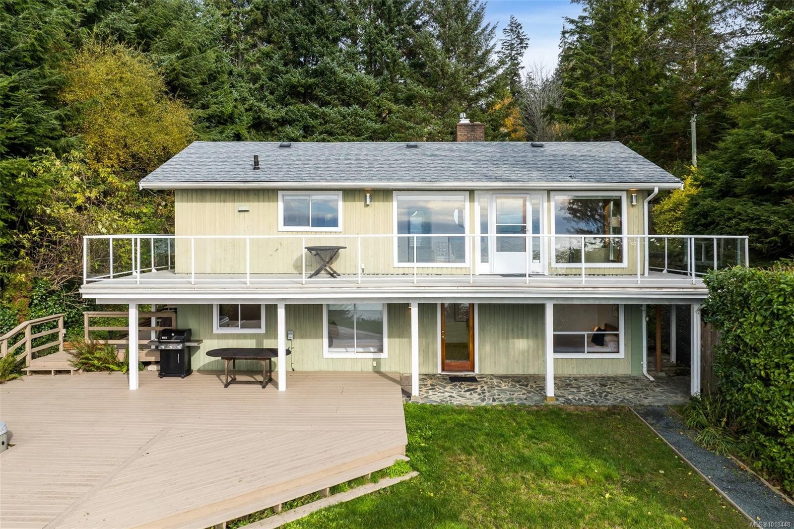 2594 Seaside Dr, Sooke, BC