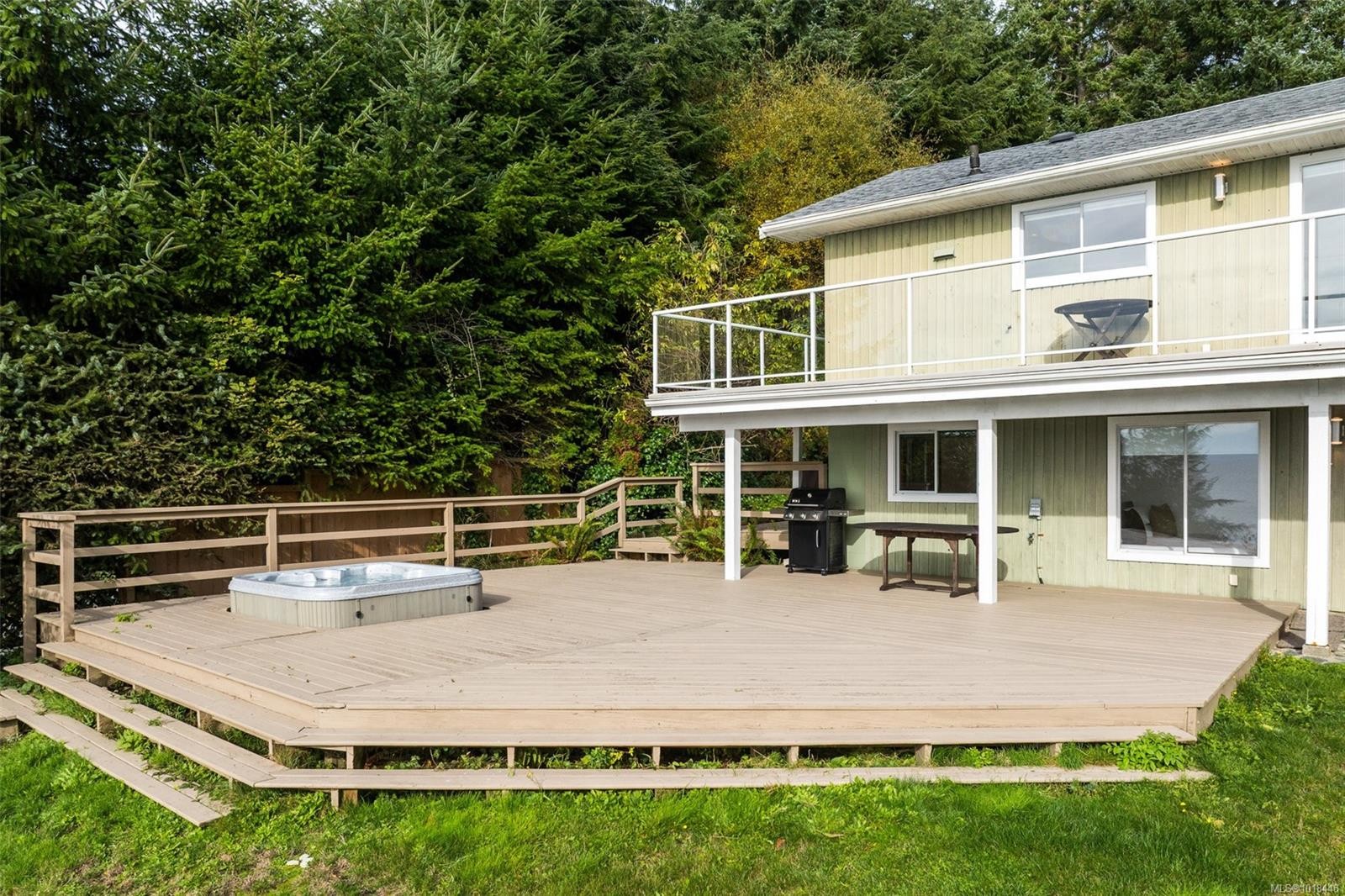 2594 Seaside Dr, Sooke, BC