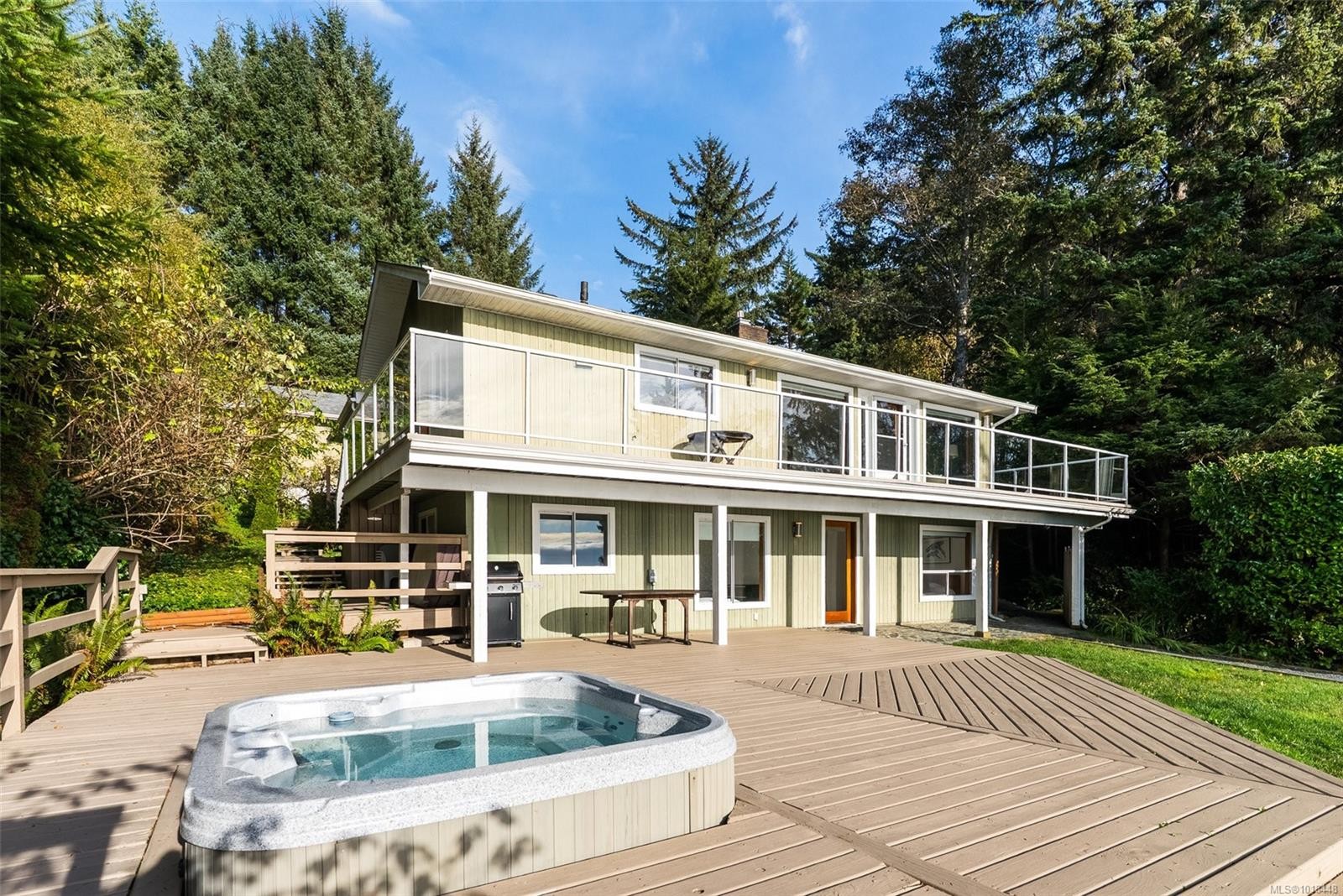 2594 Seaside Dr, Sooke, BC