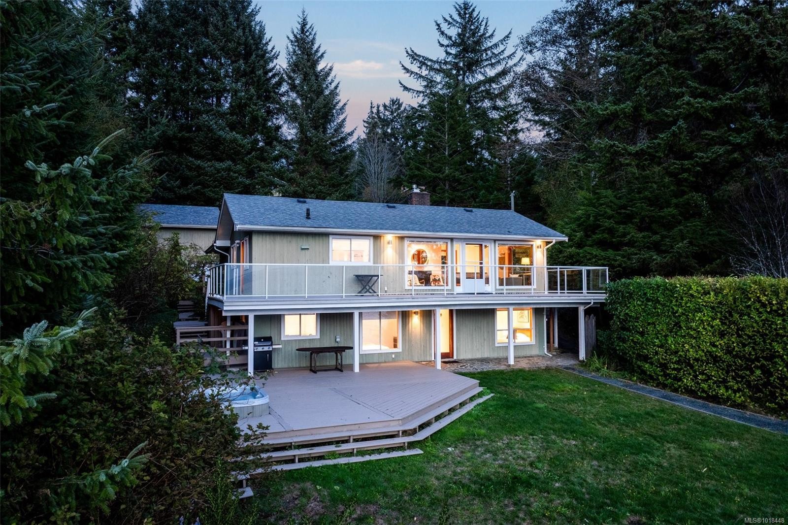 2594 Seaside Dr, Sooke, BC