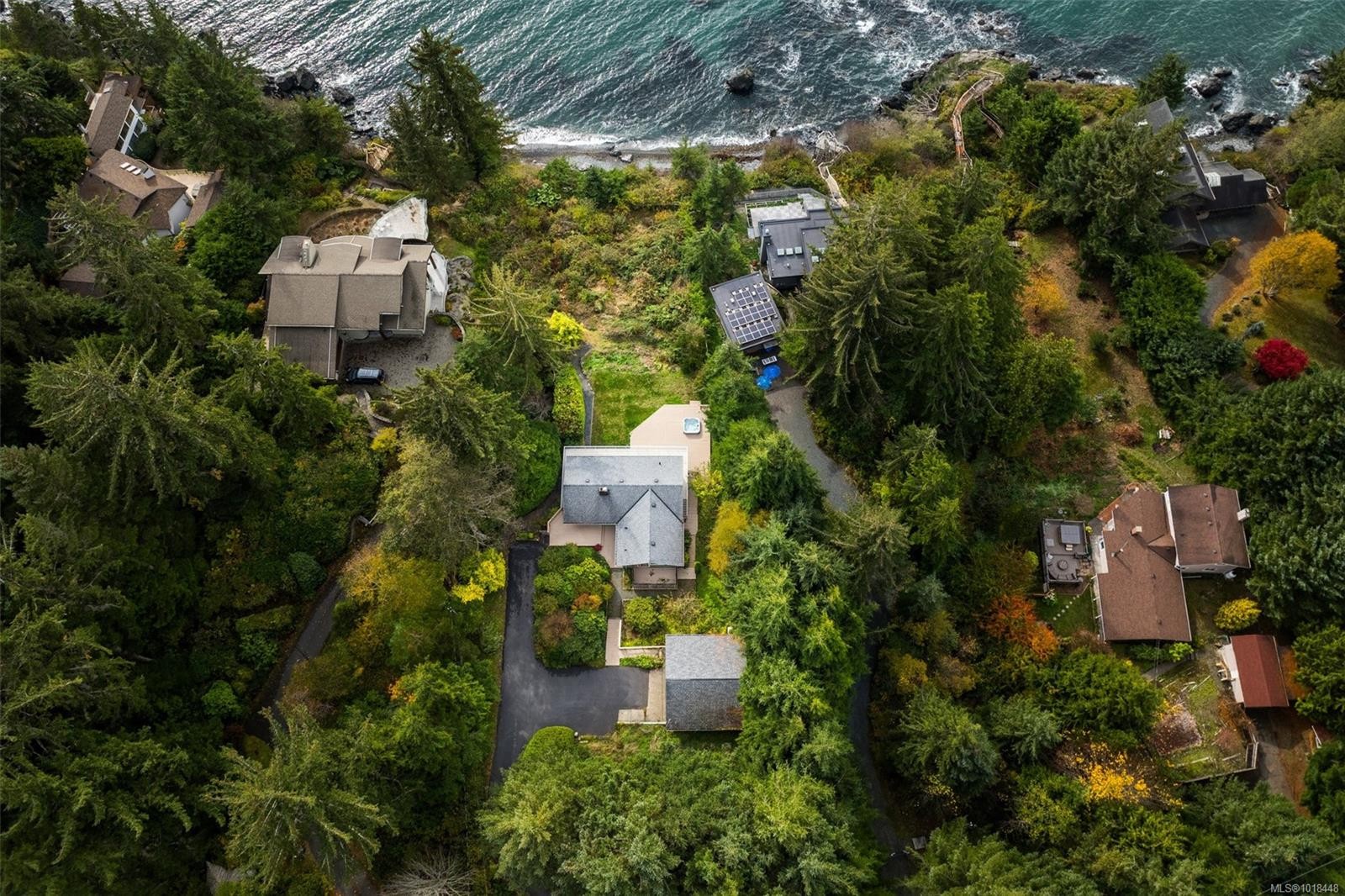 2594 Seaside Dr, Sooke, BC