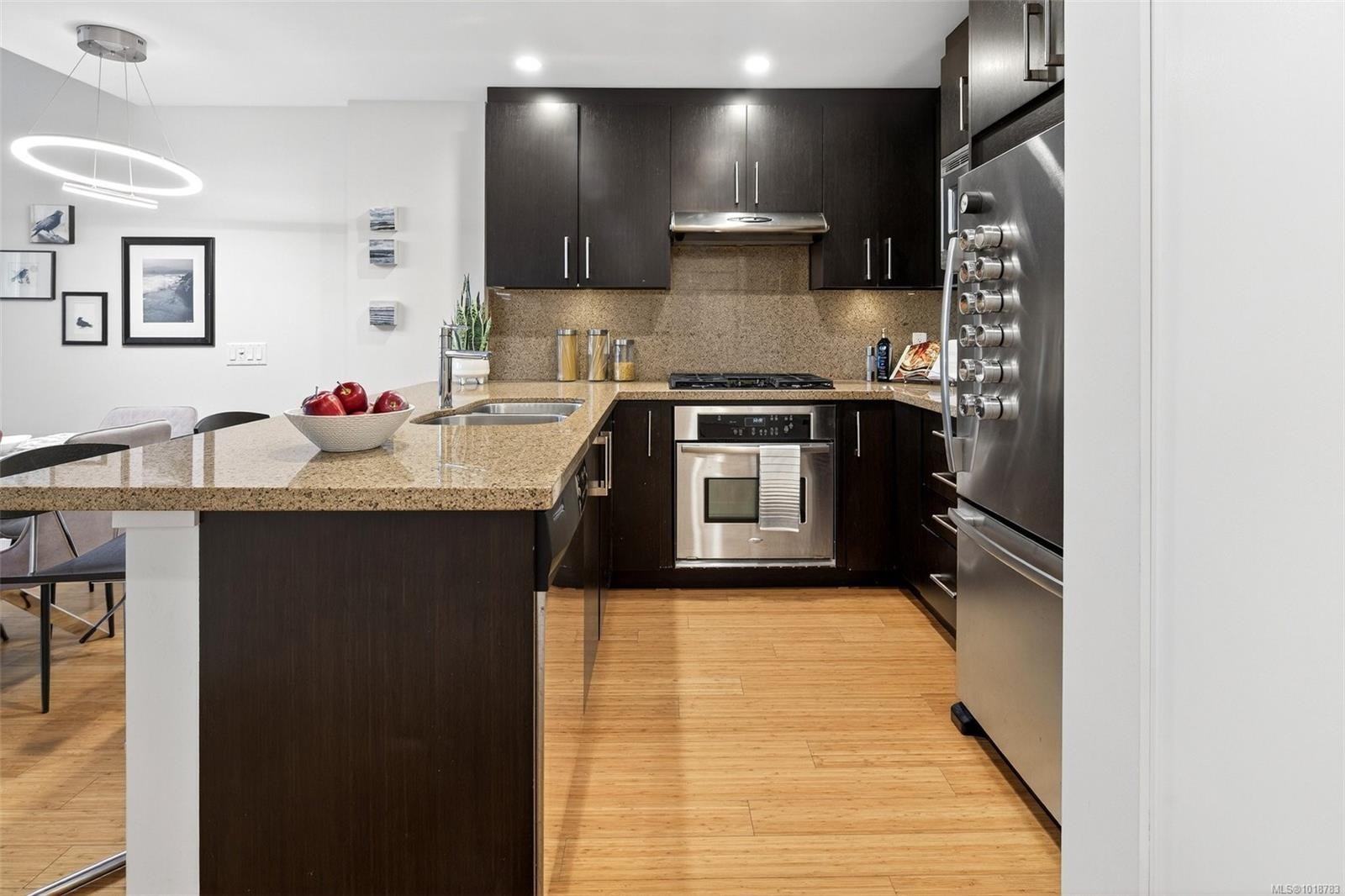 308-373 Tyee Rd, Victoria, BC - Indoor Photo Showing Kitchen With Double Sink With Upgraded Kitchen
