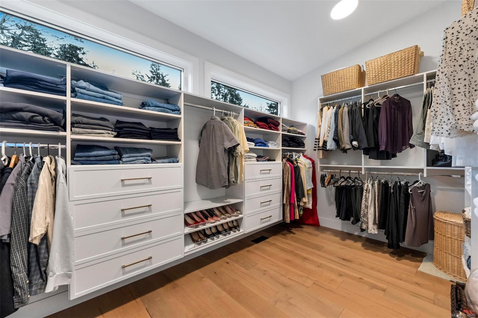 7210 Sea Cliff Rd, Sooke, BC