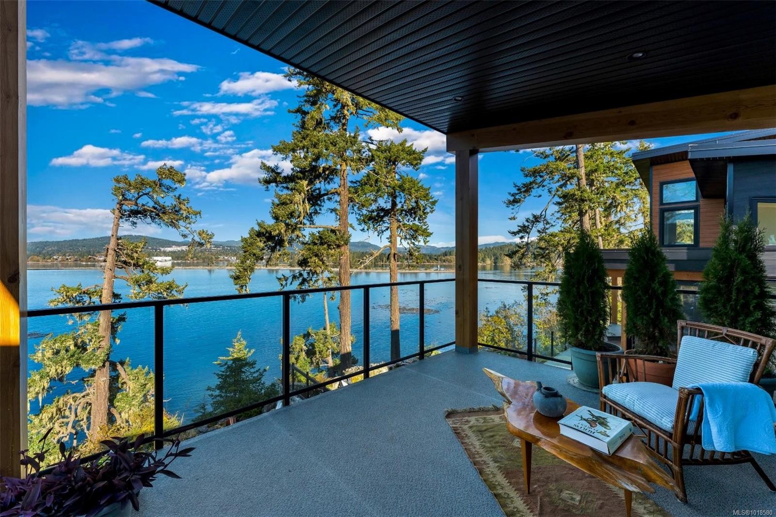 7210 Sea Cliff Rd, Sooke, BC