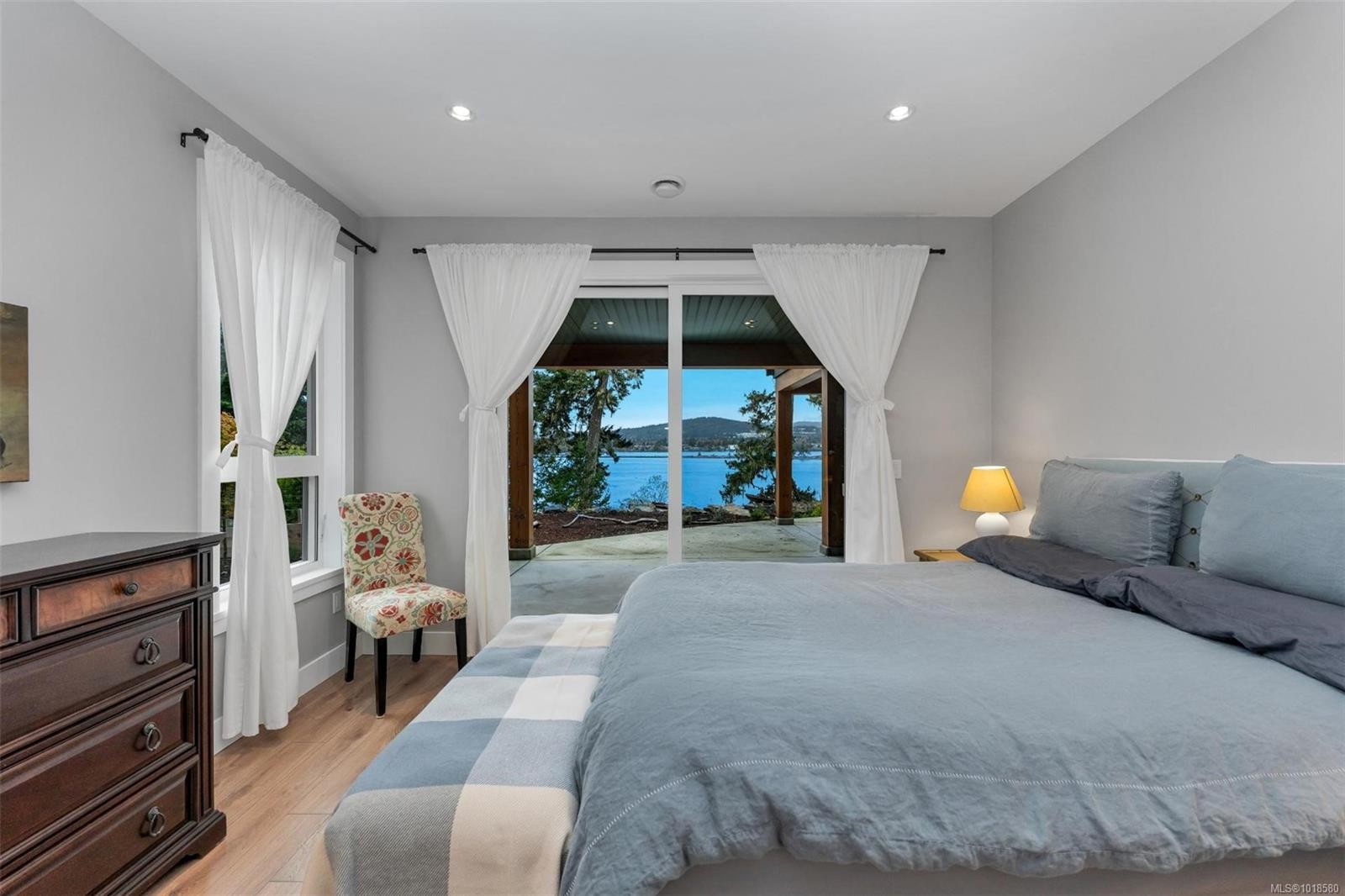 7210 Sea Cliff Rd, Sooke, BC