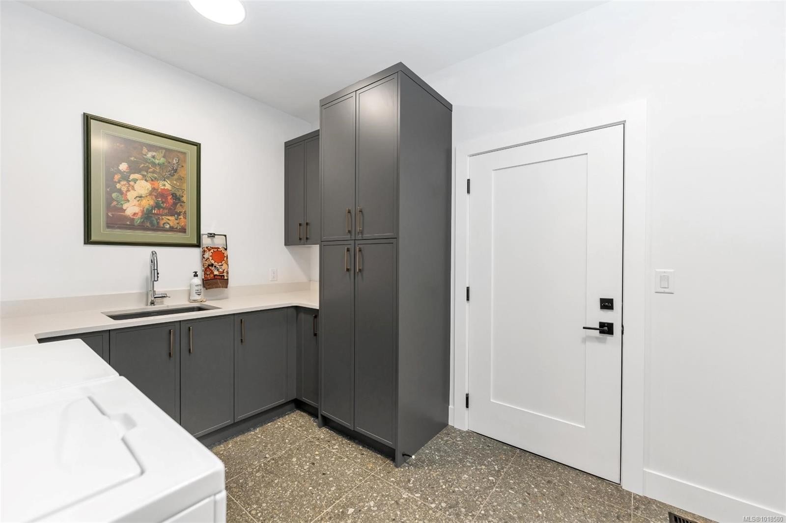 7210 Sea Cliff Rd, Sooke, BC