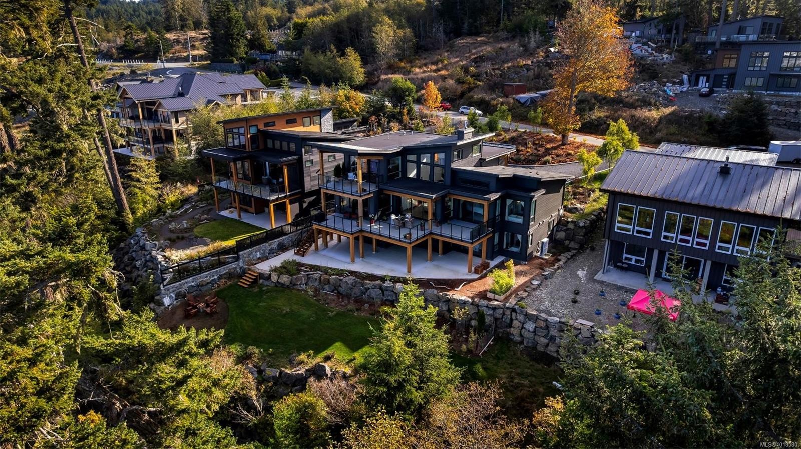 7210 Sea Cliff Rd, Sooke, BC