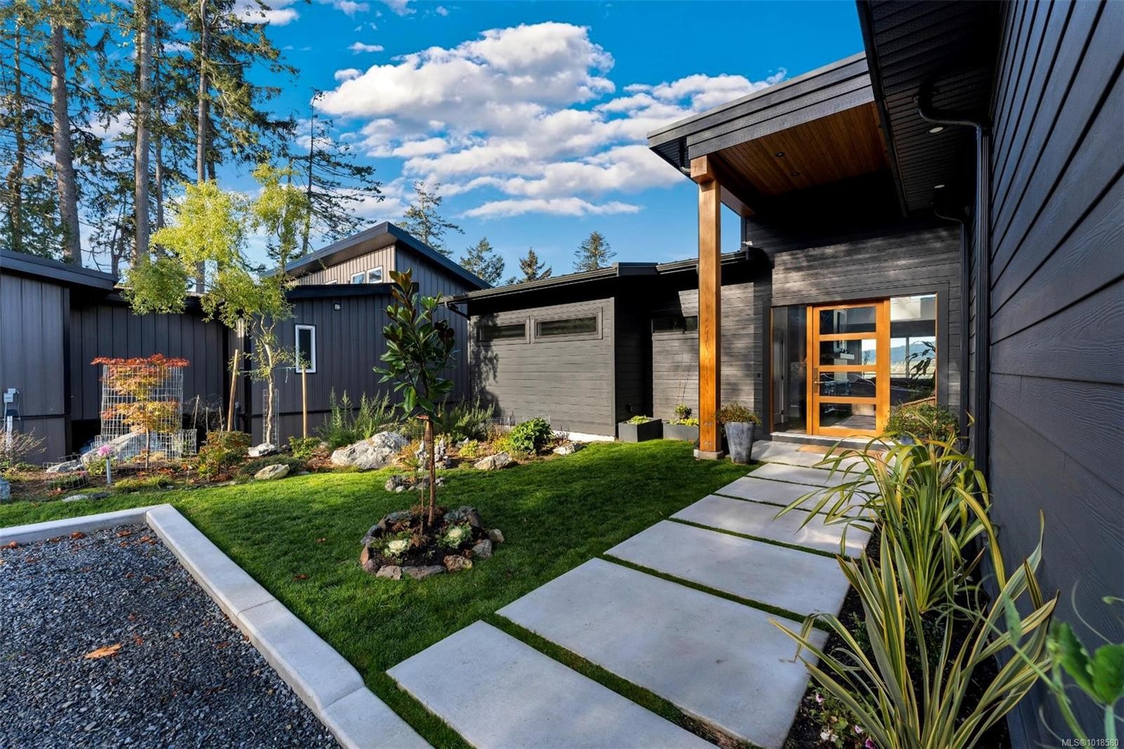 7210 Sea Cliff Rd, Sooke, BC