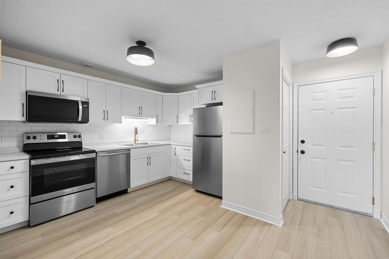 7 22 Waterview Heights, Charlottetown, PE