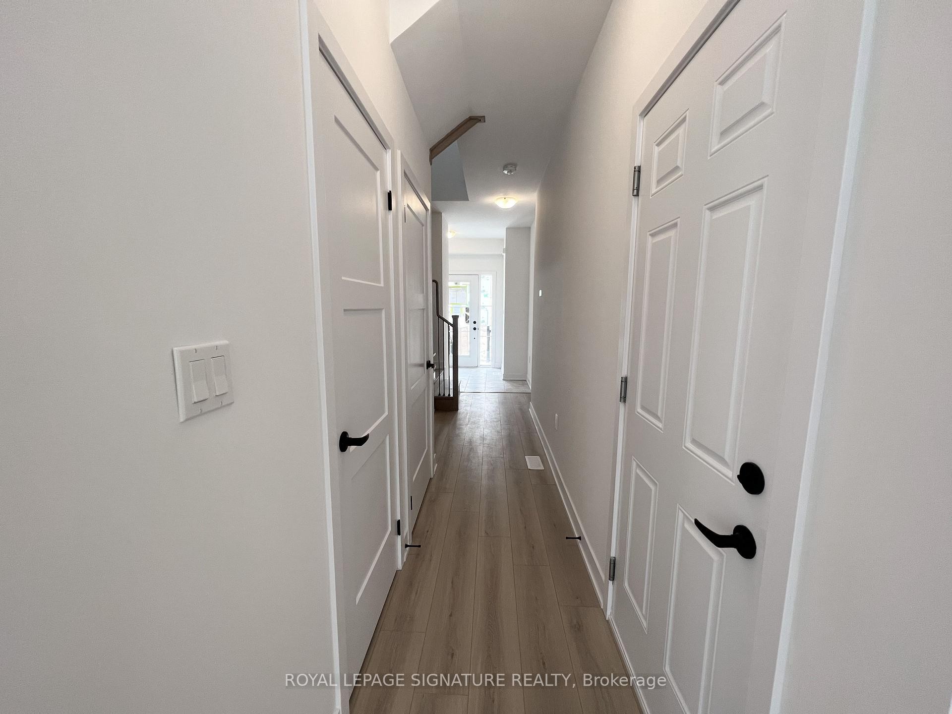 21 Hay Lane, Barrie, ON - Indoor Photo Showing Other Room