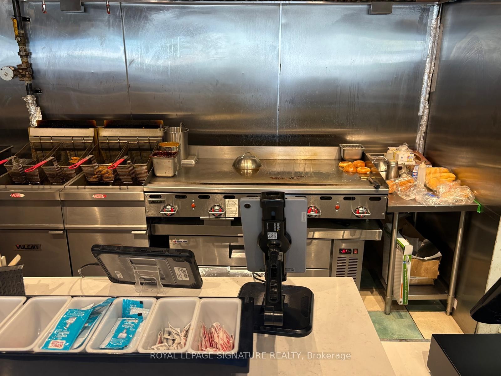 Unit 1-1200 Lambton Mall Road, Sarnia, ON