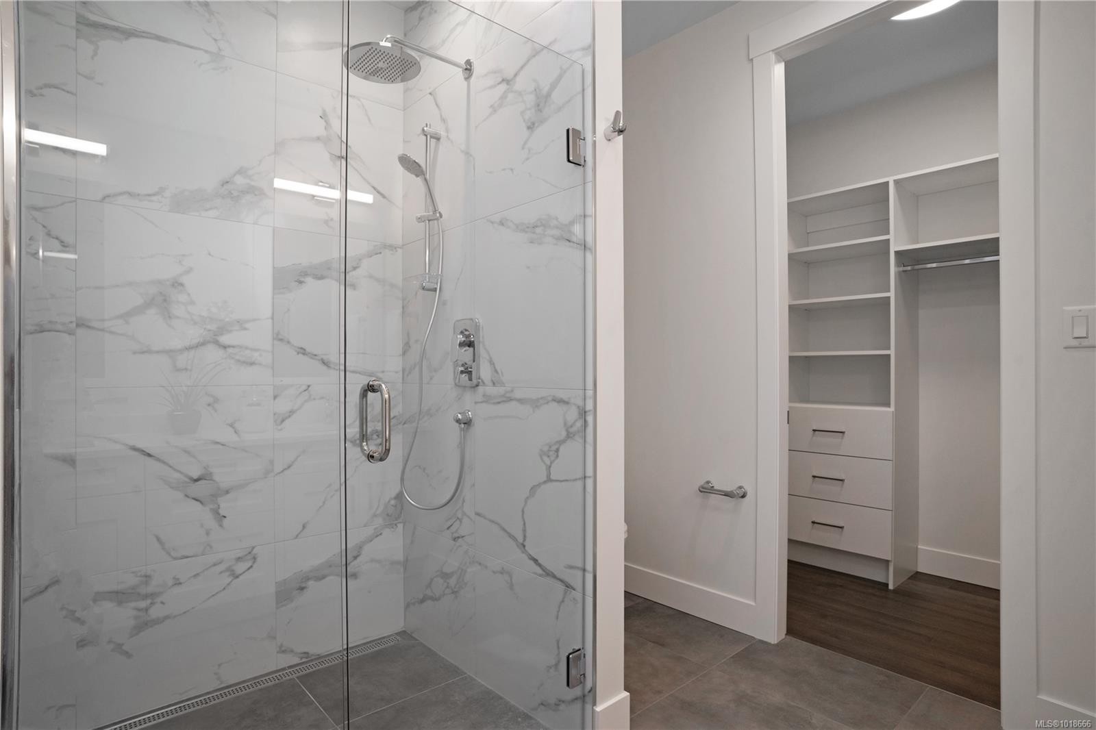 612 Rainbow Way, Parksville, BC