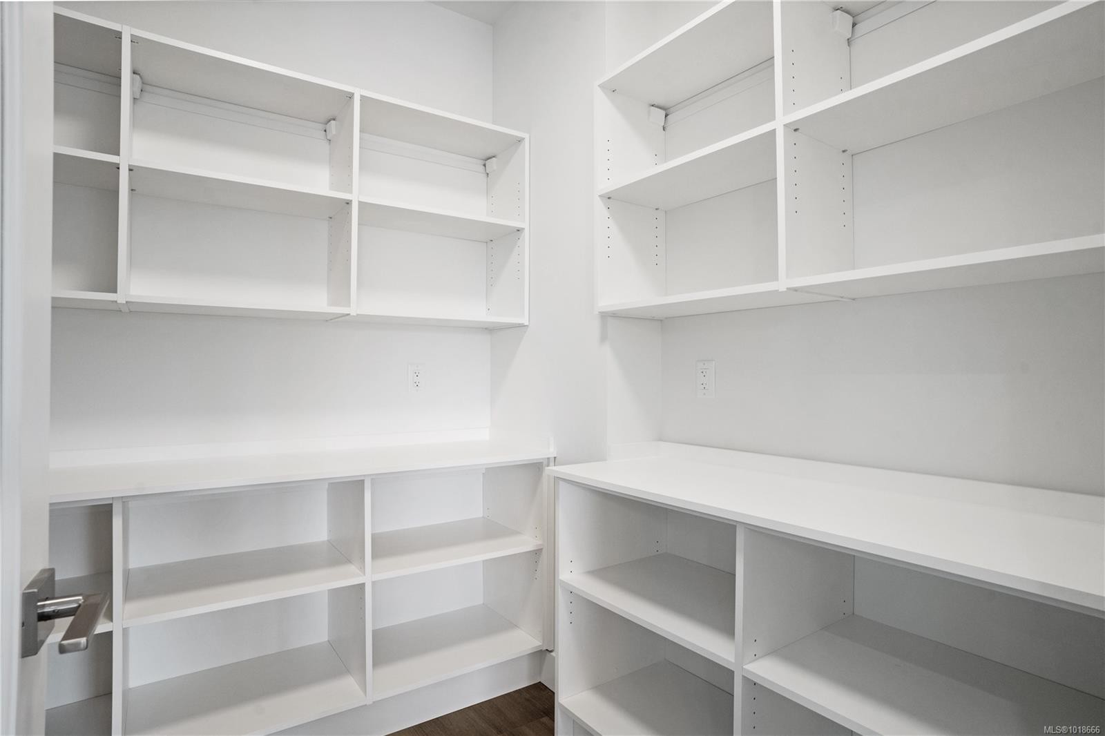 612 Rainbow Way, Parksville, BC