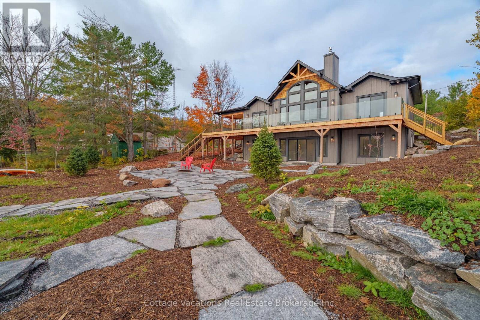 1111 Lakeshore Drive, Gravenhurst (Muskoka (S)), ON - Outdoor With Deck Patio Veranda