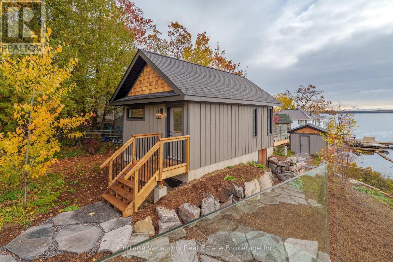 1111 Lakeshore Drive, Gravenhurst (Muskoka (S)), ON - Outdoor With Body Of Water