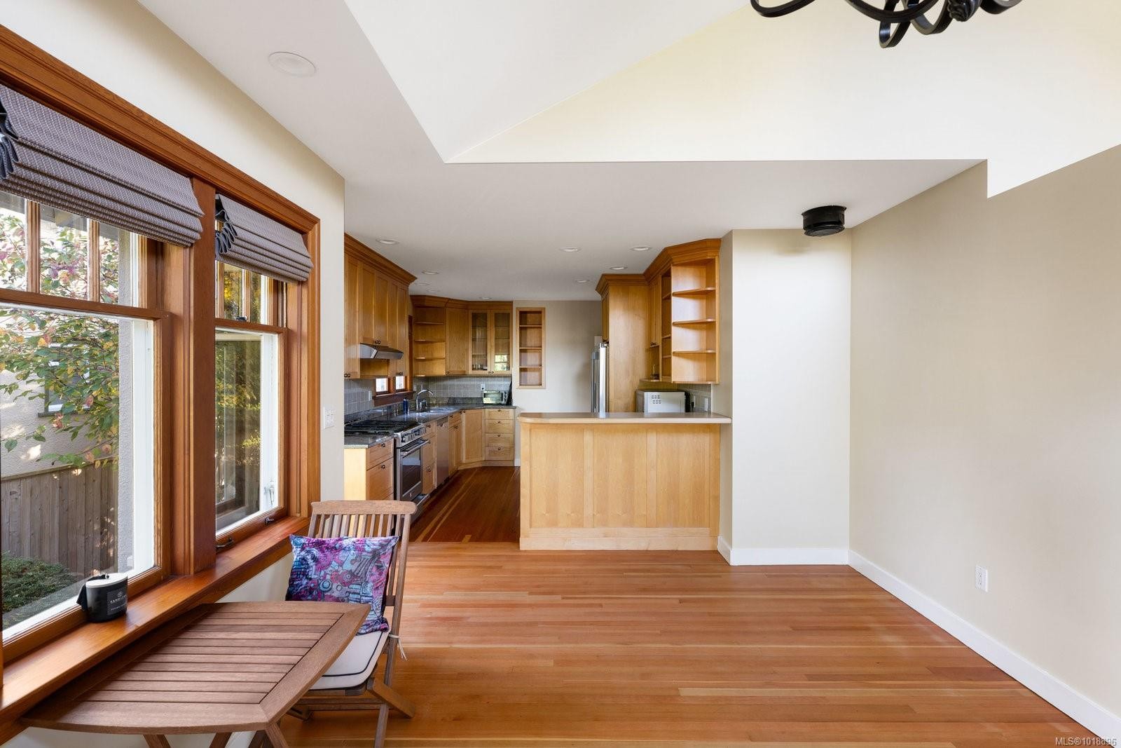 2168 Bartlett Ave, Oak Bay, BC