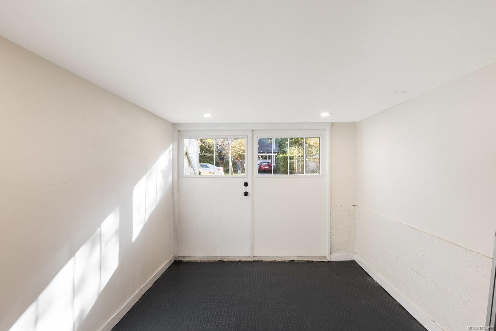 2168 Bartlett Ave, Oak Bay, BC